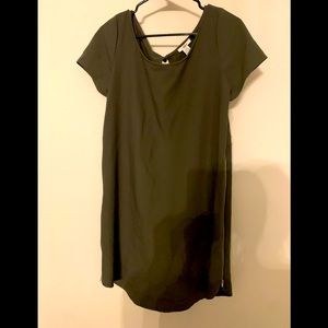 Large green short dress